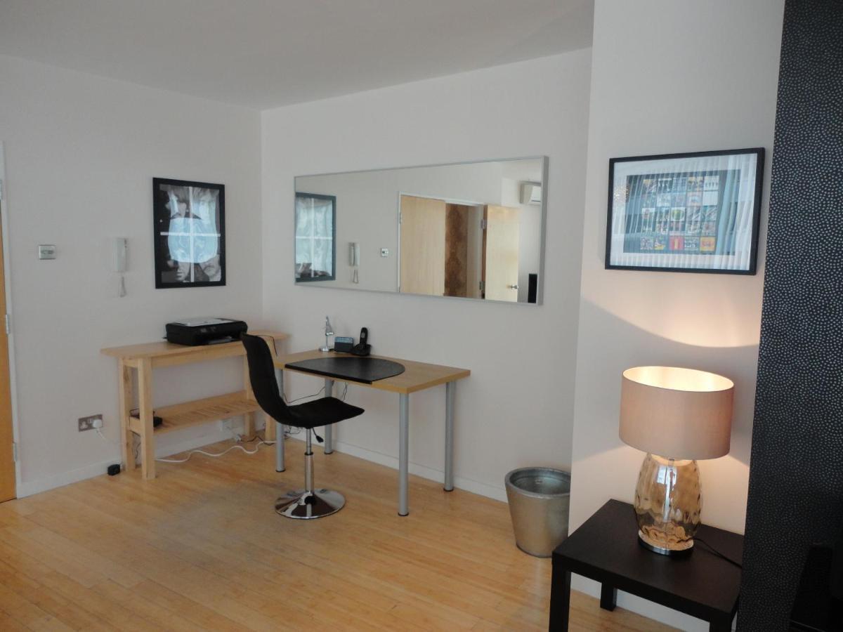 Luxury Apartment Best Location In Liverpool City Center Экстерьер фото